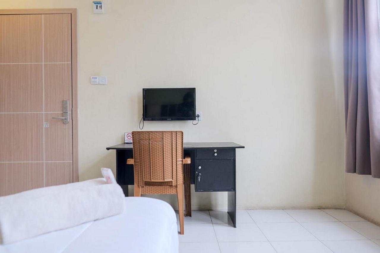 Urbanview Hotel Ta Ke Jelutung Puncak Jambi Exterior foto
